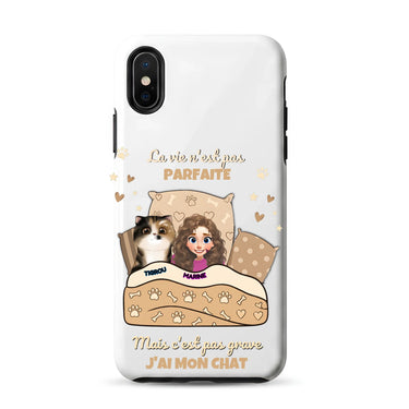 Coque iPhone antichoc personnalisée « J'ai mon Chat » — avatar femme et chat, aperçu 2