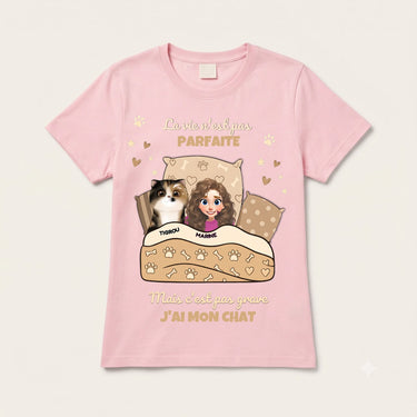 6. Flat Lay t shirt personnalisé rose